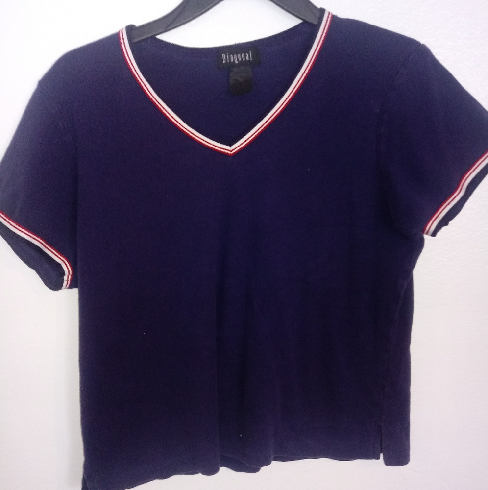 Cropped Navy Blue T shirt.